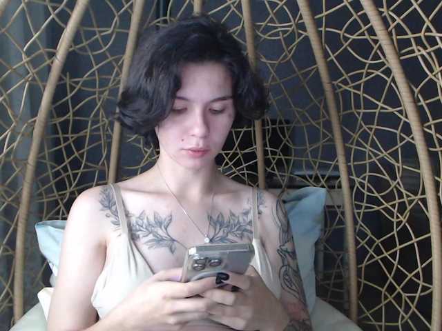 Snímky obrazovky vysielania Lulu-Sun