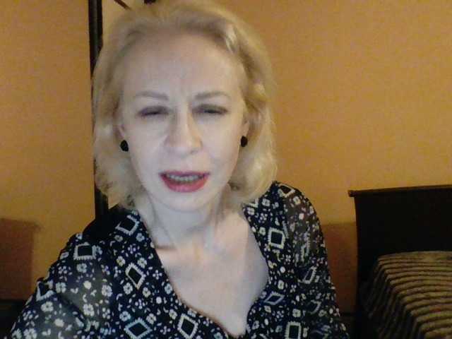 Snímky obrazovky vysielania -Alyona-