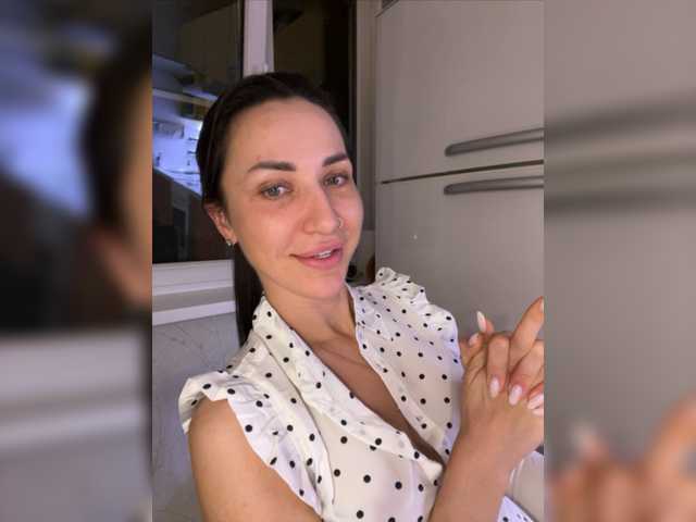 Snímky obrazovky vysielania -MILFANN-