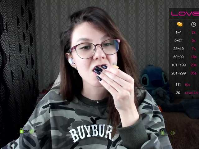 Snímky obrazovky vysielania _EVA_