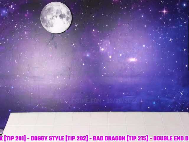 Snímky obrazovky vysielania GirlPlaytime