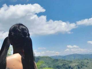 Erotický videohovor -hot-dyrti-tatooed-