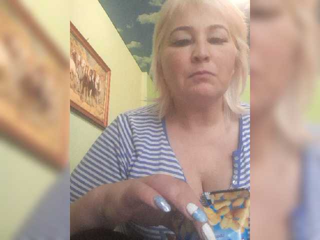 Snímky obrazovky vysielania -Ledi-X-