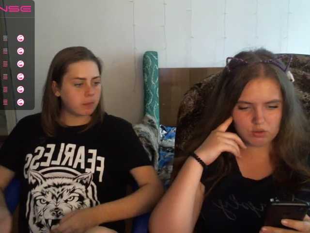 Snímky obrazovky vysielania -Mygirls-