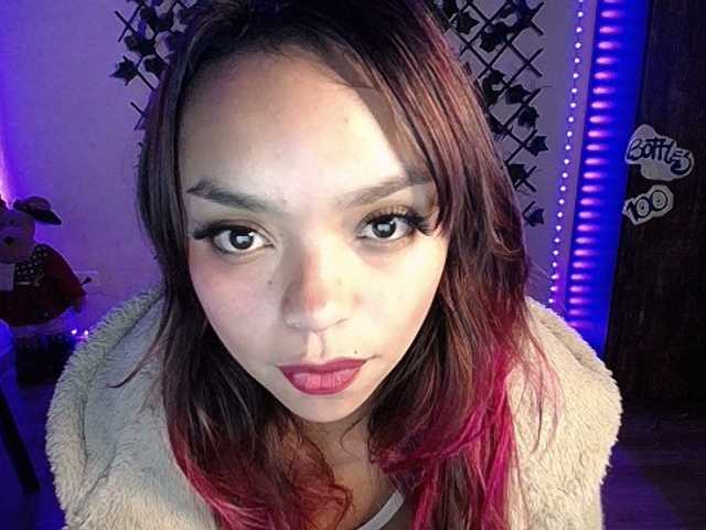 Snímky obrazovky vysielania 0emerald0