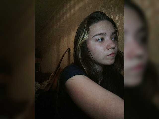 Snímky obrazovky vysielania 18Kissa18