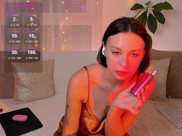 Snímky obrazovky vysielania TOKKYYO