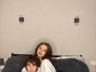 Erotický videohovor 2Sweet4Yours