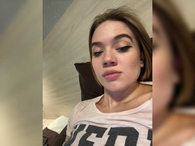 Snímky obrazovky vysielania _--_--_--_