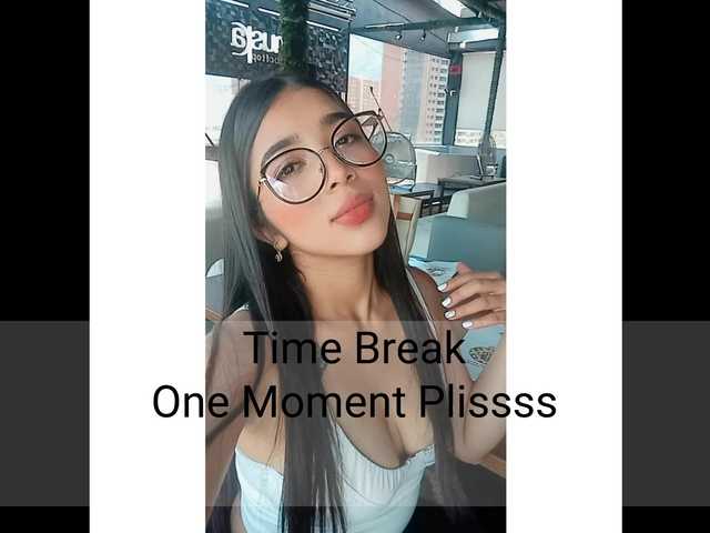 Snímky obrazovky vysielania AbbieTaylor