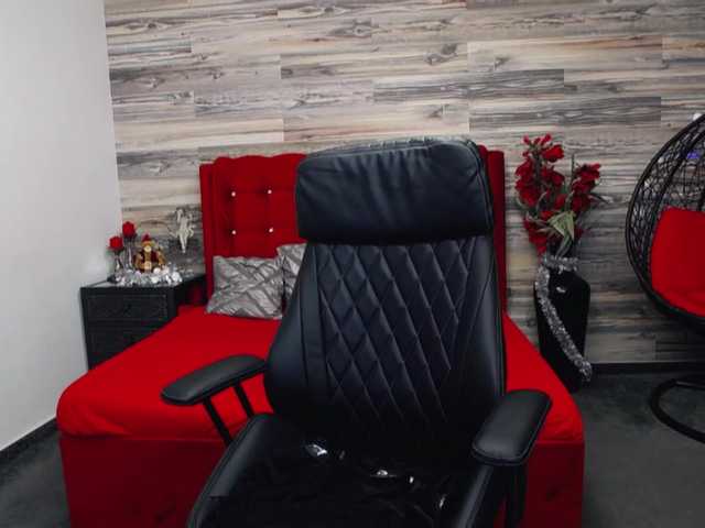 Snímky obrazovky vysielania AbbyBones