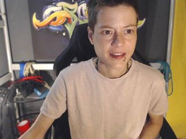 Snímky obrazovky vysielania abigailbruin1