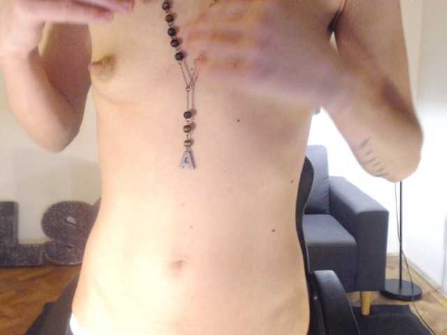 Snímky obrazovky vysielania abigailbruin1