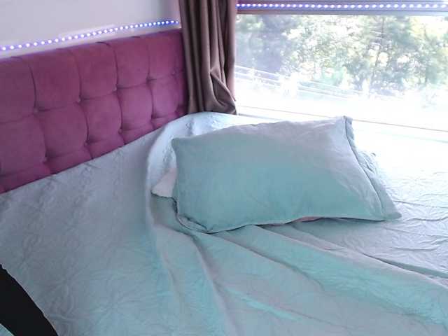 Snímky obrazovky vysielania Aby-Rosse