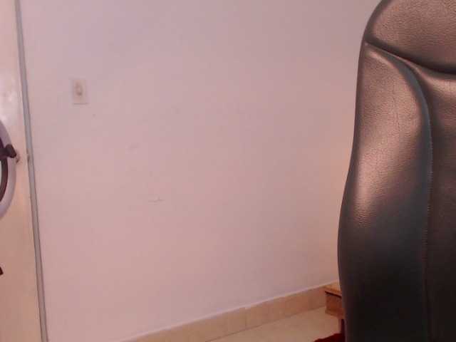 Snímky obrazovky vysielania adarai