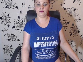 Snímky obrazovky vysielania adelamilfsexy