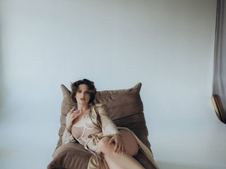 Erotický videohovor AdelRay