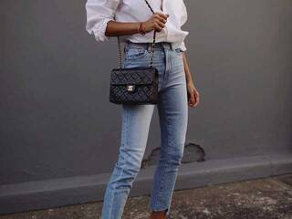 Erotický videohovor adriana_crystal