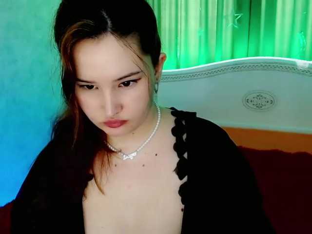 Snímky obrazovky vysielania AfinaDj