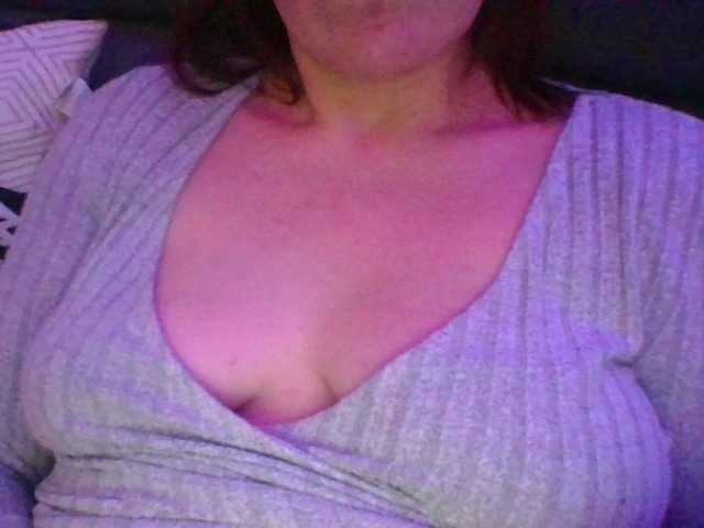 Snímky obrazovky vysielania AimeLeSex1