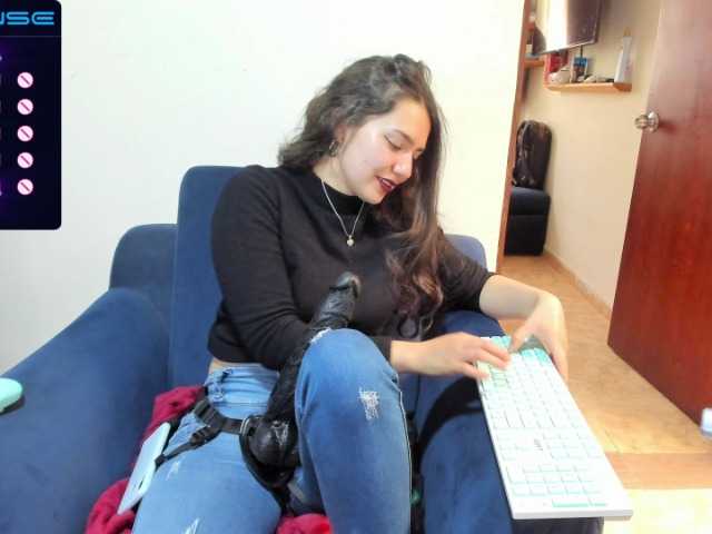 Snímky obrazovky vysielania aitana-collins