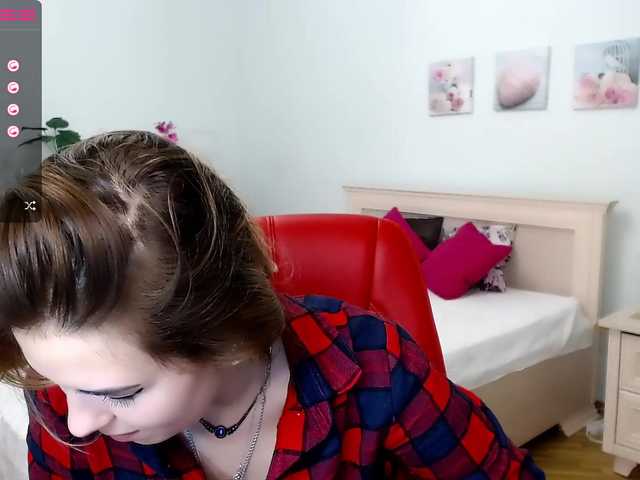 Snímky obrazovky vysielania AlanaSun