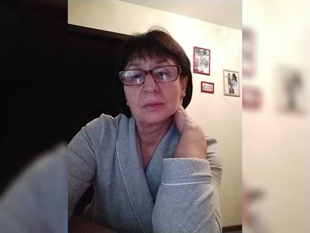 Snímky obrazovky vysielania AlbinaXPretty