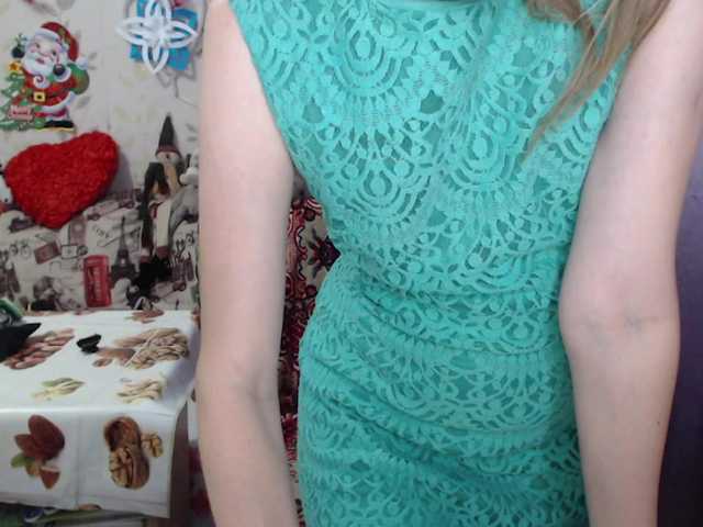 Fotografie -NeZabudka All for menu in chat or pvt group.Lovense for 2 Tokens in the chat please, private messenger will not be.-It's me, the Snake, the under-the grass viper with poison.