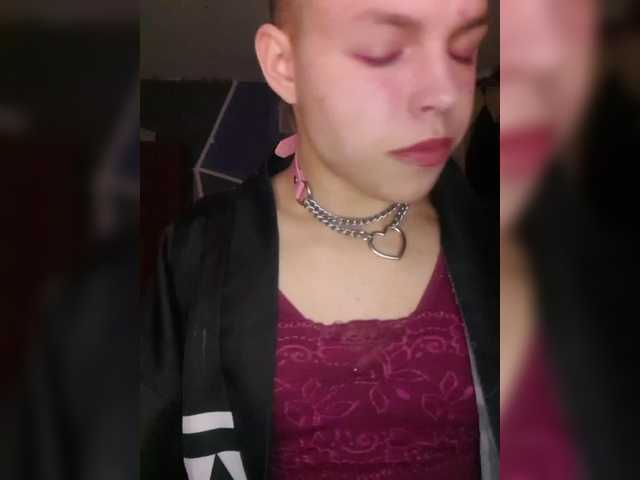 Snímky obrazovky vysielania alexa-pipsik