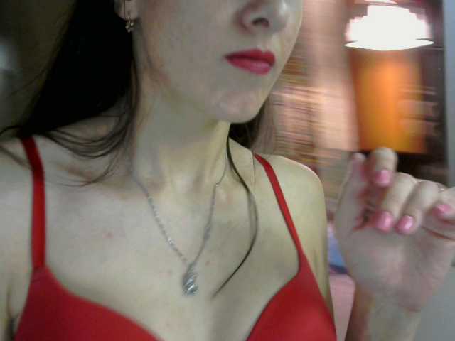 Snímky obrazovky vysielania Esmaltina