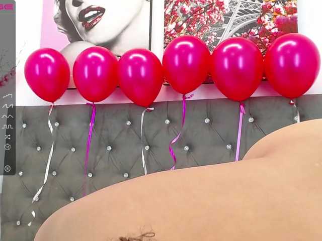 Snímky obrazovky vysielania AlexaStone1