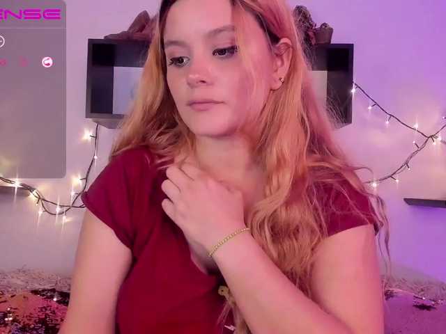 Snímky obrazovky vysielania AlexiaFisher