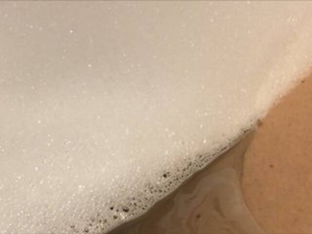 Snímky obrazovky vysielania Alianakiss