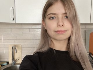 Erotický videorozhovor Alice-cutee