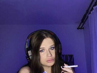 Erotický videohovor Alice-darkness