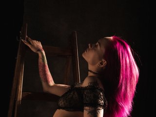 Erotický videohovor Alice-Yui