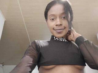 Erotický videohovor aliceelovecl