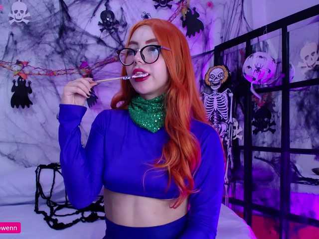 Fotografie Aliceowenn ♥Happy Halloween, come to my spooky room to enjoy my company trick or treat♥Control my domi 100tks in pvt @remain Anal plug in my asshole and dildo in my wet vagina @total