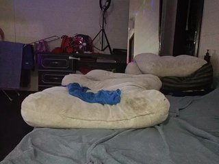 Erotický videohovor Alinaiadem2025