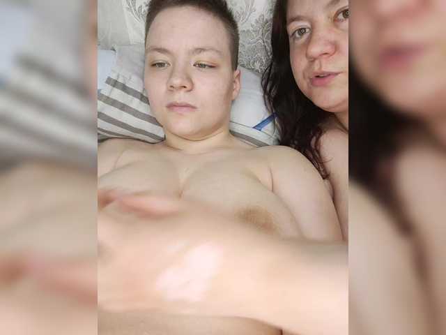 Snímky obrazovky vysielania Alinazz