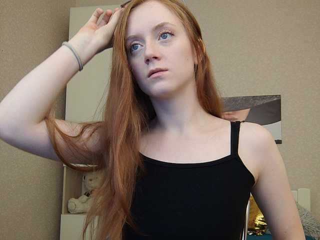 Snímky obrazovky vysielania AlisaGG