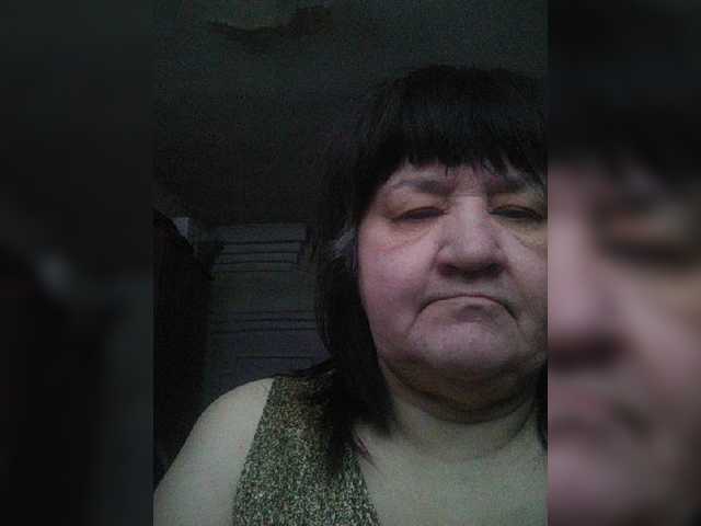 Snímky obrazovky vysielania AlisaLlisa