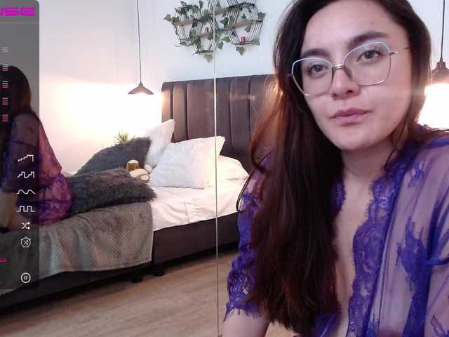 Fotografie AlisonW09 Hi there Im new here! come to enjoy with me