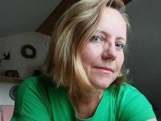 Erotický videohovor AlitsiaKiver