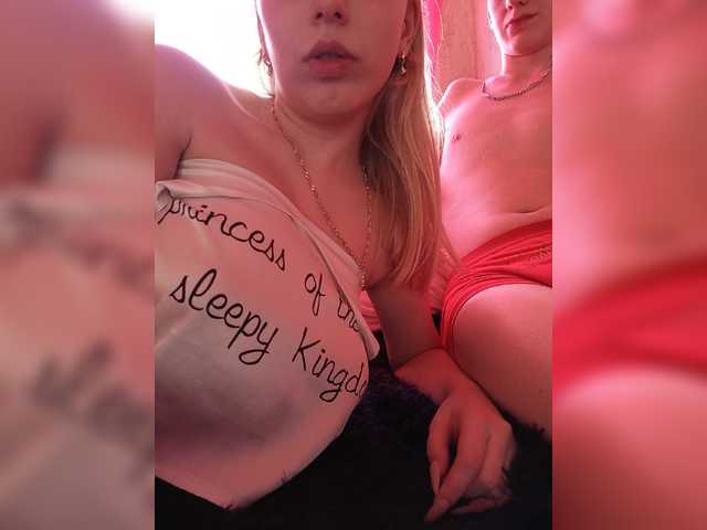 Snímky obrazovky vysielania Aliviya