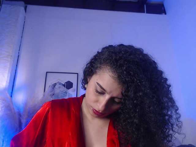 Fotografie Alizon- Guys!! Let´s have some horny Fun My body wants youGoal - Oil all body + Striptease & Masturbate