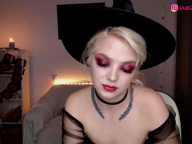 Fotografie AlliviaElen Hey everyone! Welcome to my HALLOWEEN PARTY, Let's have fun together #VibeWithMe #Sexydance #Sweetass # Cutegirl #Dildoplay #Pussyplay #squirt #Deepthroat