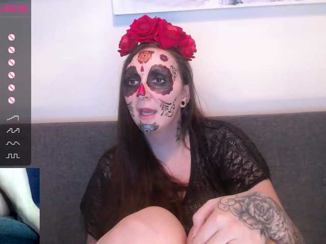 Snímky obrazovky vysielania AmberJayde