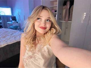 Erotický videohovor AmelyaJeff