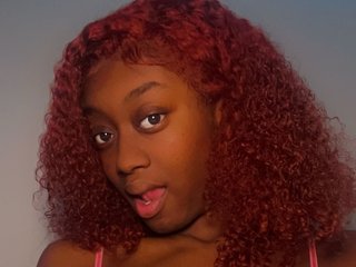 Erotický videohovor AmouraaK